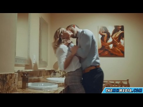 ❤️ Quan una rossa tetona et sedueix en un lavabo públic ❤️❌ Només porno al ca.kassa-standupbar.ru ﹏